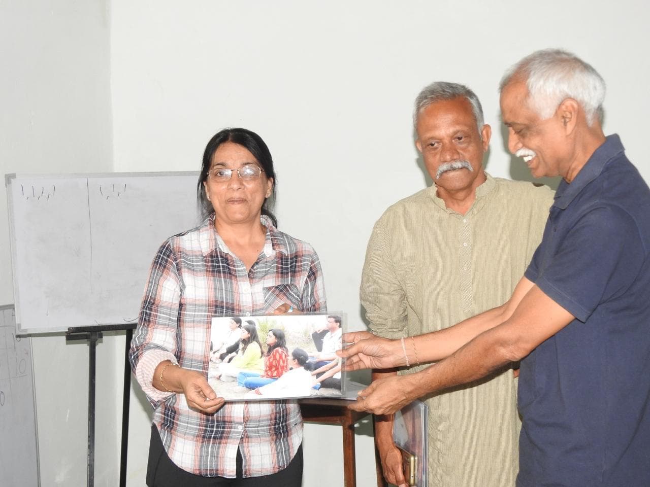 Life Without Medicine retreat at Sumiran Forest